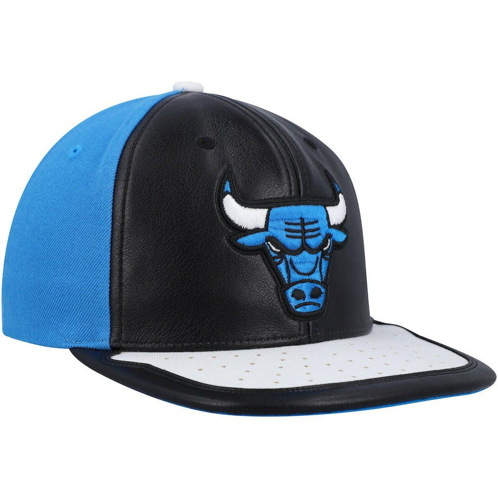 Mitchell & Ness Chicago Bulls Day One Snapback Hat