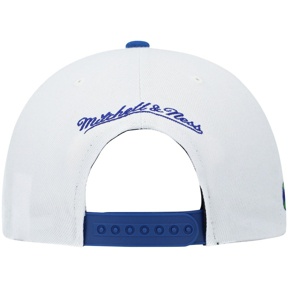 Mitchell & Ness Atlanta Hawks Hardwood Classics Snapback Hat