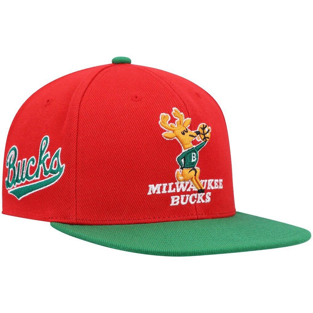Mitchell & Ness Milwaukee Bucks Hardwood Classics Snapback Hat