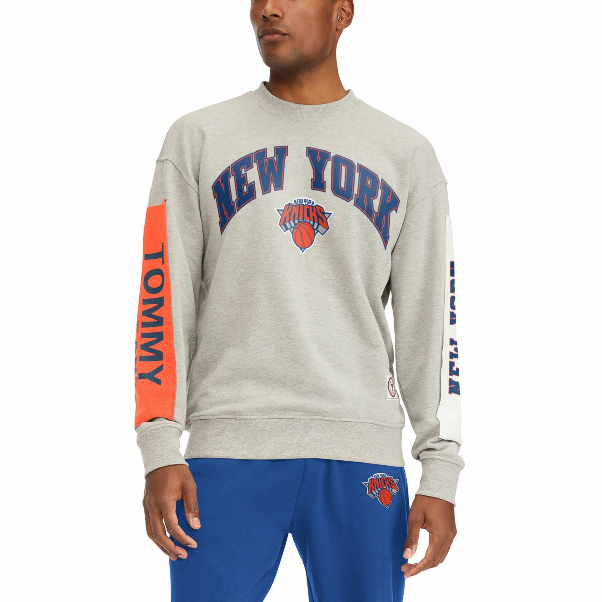 New York Knicks Tommy Jeans James Patch Pullover Sweatshirt