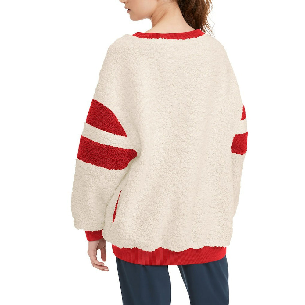 Chicago Bulls Tommy Jeans Women's Mindy Sherpa Pullover Sweatshirt