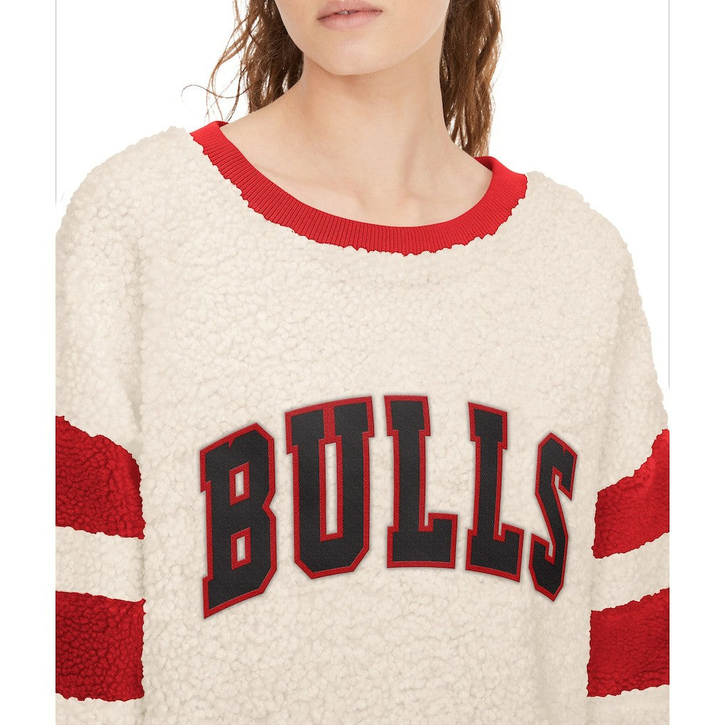 Chicago Bulls Tommy Jeans Women's Mindy Sherpa Pullover Sweatshirt