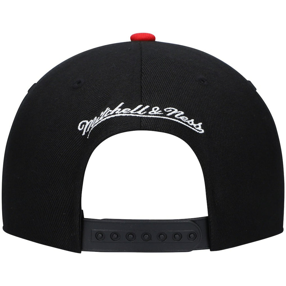 Mitchell & Ness Philadelphia 76ers Hardwood Classics Low Big Face Snapback Hat