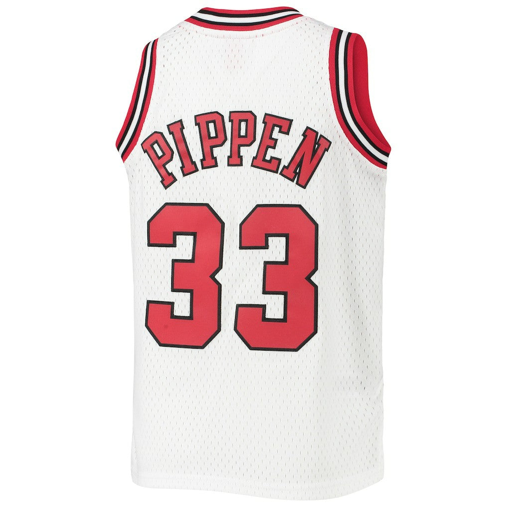 Mitchell & Ness Scottie Pippen Chicago Bulls Youth 1997/98 Hardwood Classics Swingman Jersey sale