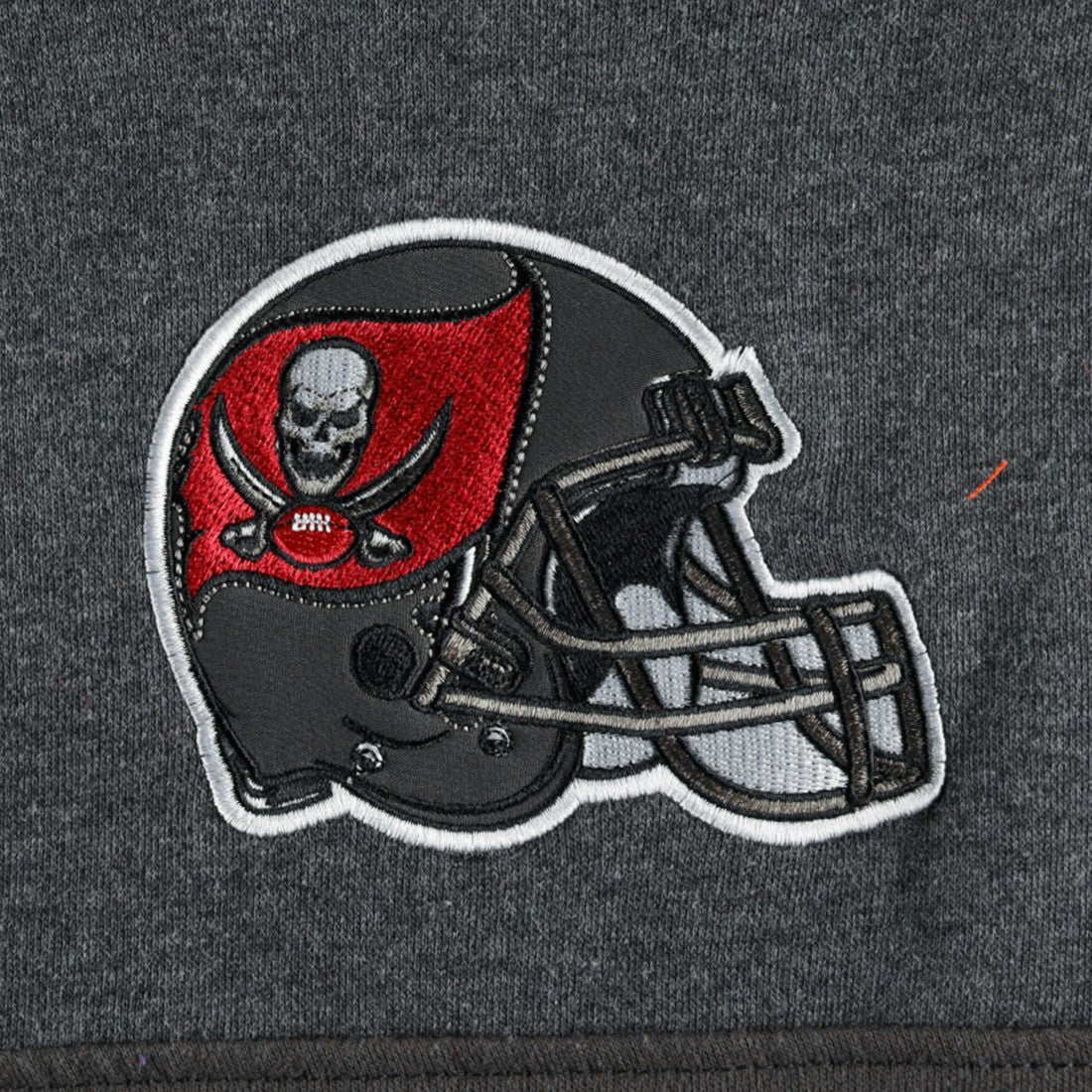 Starter Extreme Pullover Hoodie - Tampa Bay Buccaneers Hoodies