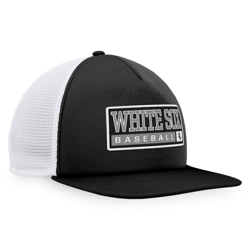 Black/White Chicago White Sox Majestic Foam Trucker Snapback Hat