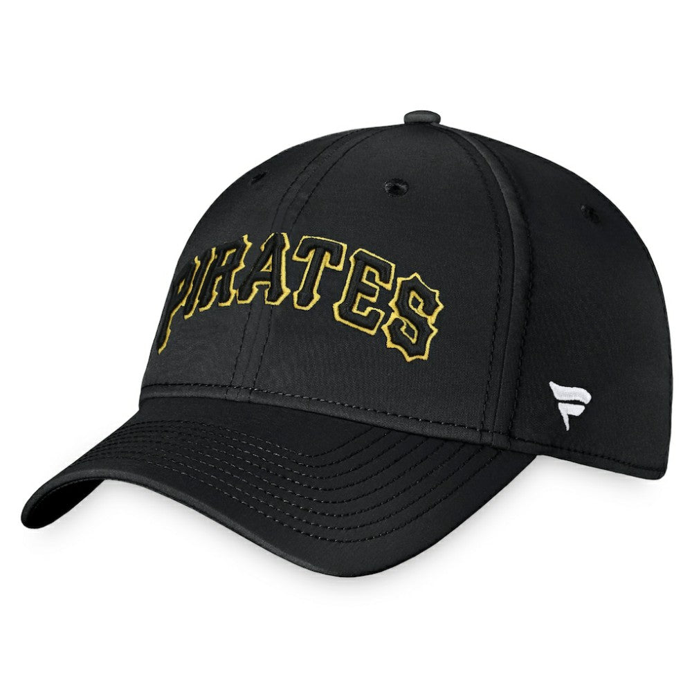Black Pittsburgh Pirates Fanatics Core Flex Hat
