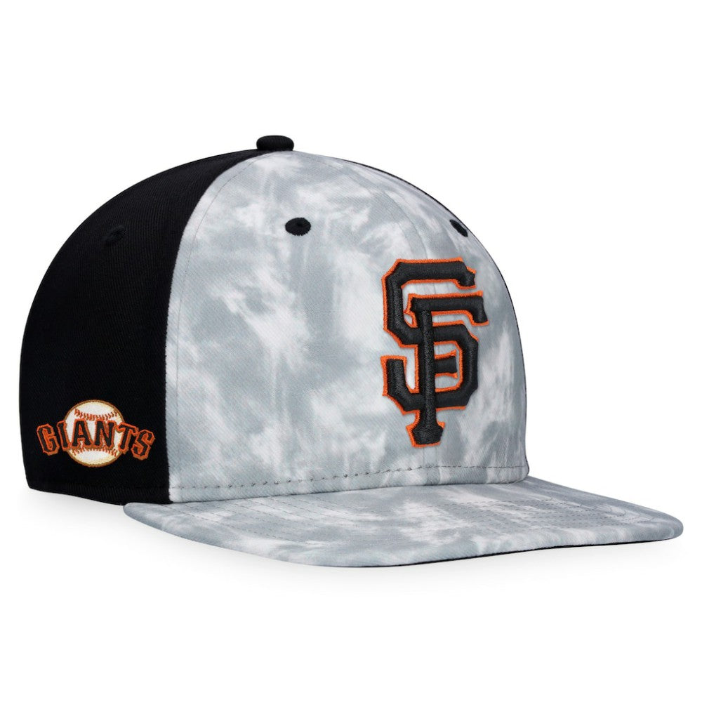 Gray San Francisco Giants Majestic Smoke Dye Snapback Hat