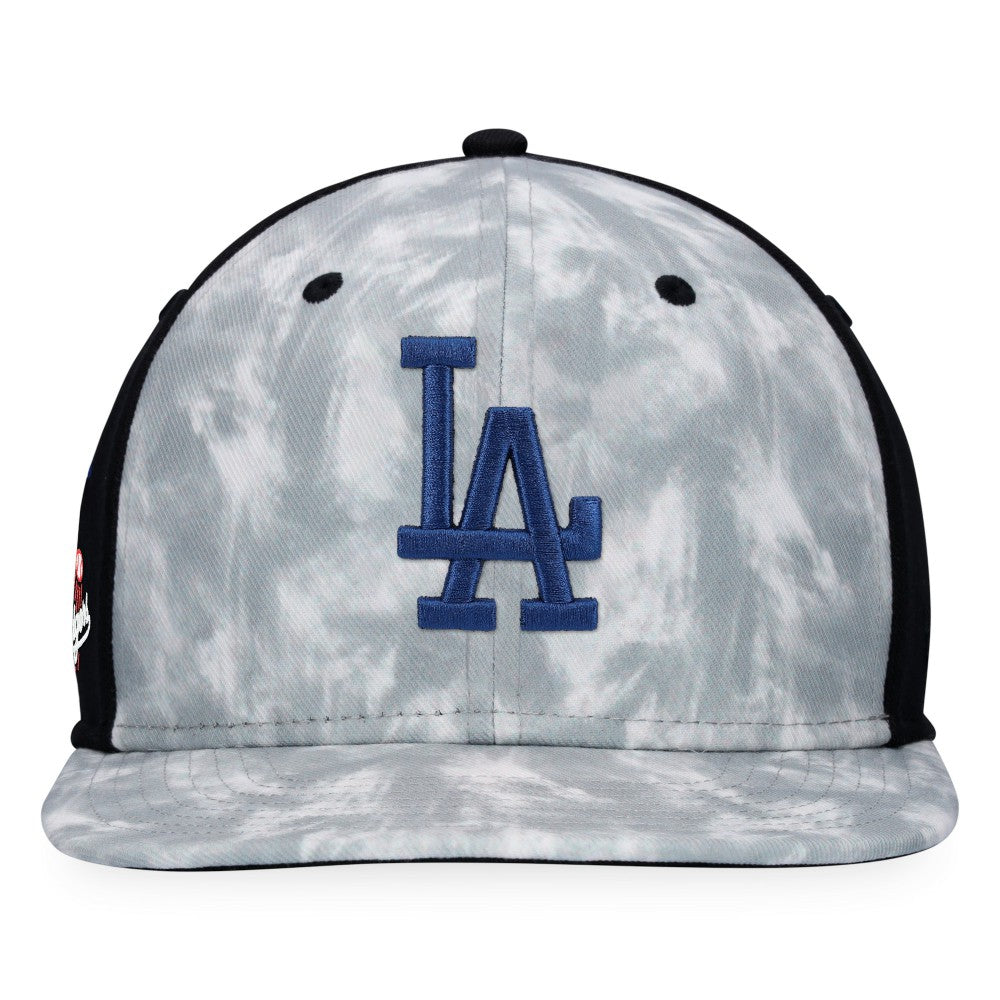 Gray Los Angeles Dodgers Majestic Smoke Dye Snapback Hat
