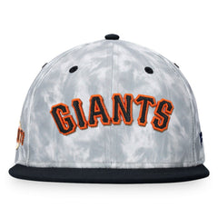 Black/White San Francisco Giants Fanatics Smoke Dye Fitted Hat