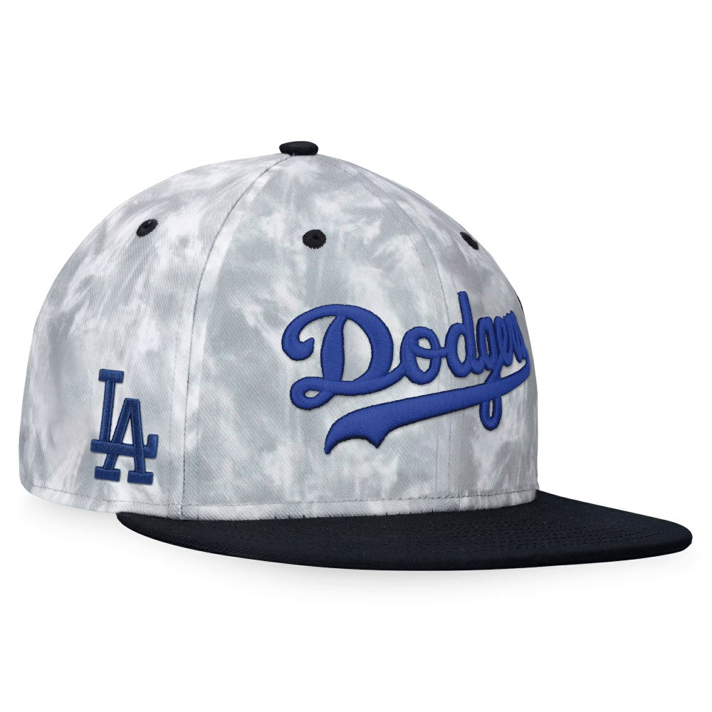 Black/White Los Angeles Dodgers Fanatics Smoke Dye Fitted Hat