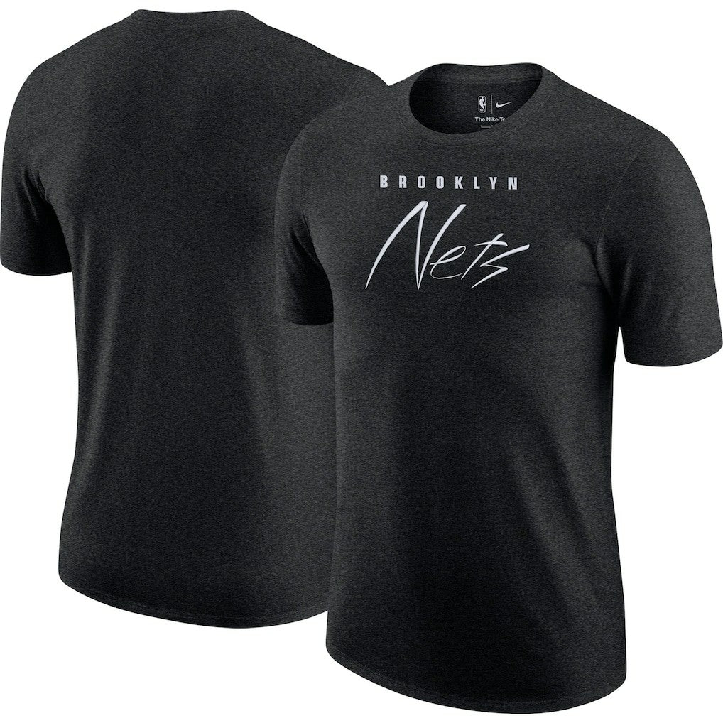 Nike Brooklyn Nets Courtside Versus Flight Max90 T-Shirt