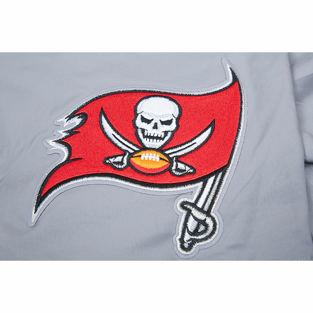 Pro Standard Woven Shorts - Tampa Bay Buccaneers Shorts