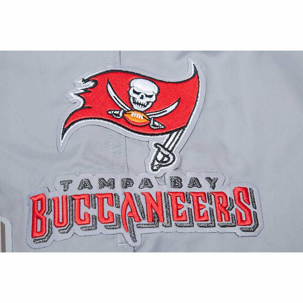 Pro Standard Woven Shorts - Tampa Bay Buccaneers Shorts