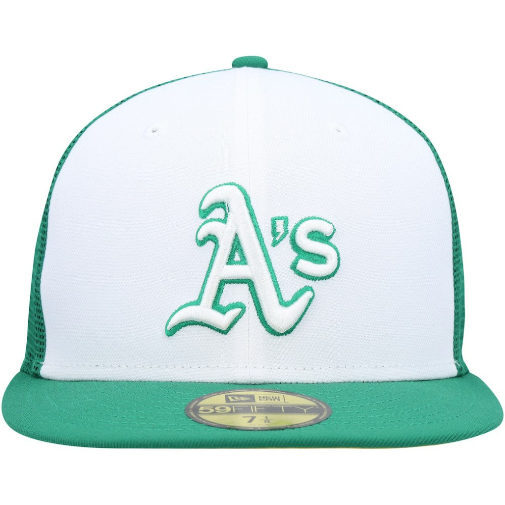 White/Green Athletics New Era 2023 On-Field Batting Practice 59FIFTY Fitted Hat
