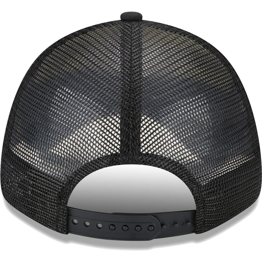 New Era Brooklyn Nets Stripes 9FORTY Trucker Snapback Hat