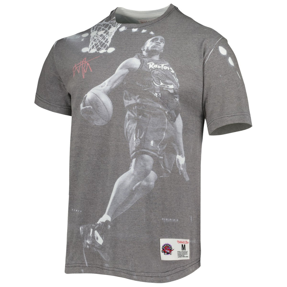 Mitchell & Ness Vince Carter Toronto Raptors Above The Rim T-Shirt