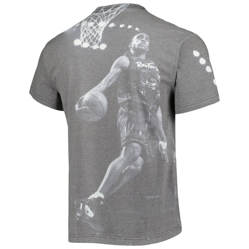 Mitchell & Ness Vince Carter Toronto Raptors Above The Rim T-Shirt