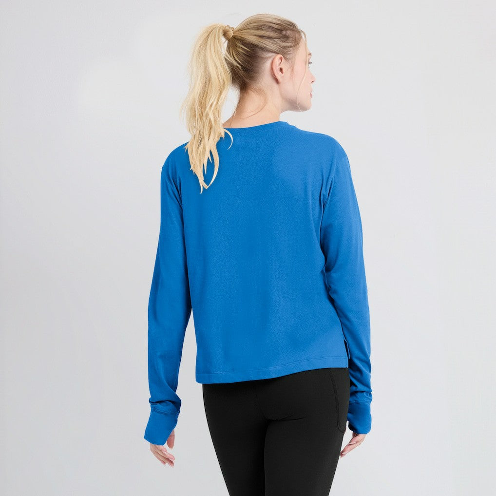 Women's Modest Crop Performance Long Sleeve T-Shirt - Los Angeles Chargers T-shirts