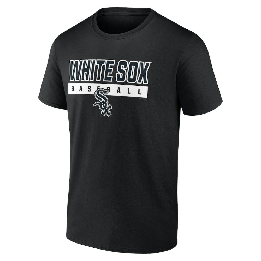 Black Chicago White Sox In The Mitt T-Shirt