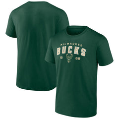 Milwaukee Bucks Rebel Logo T-Shirt
