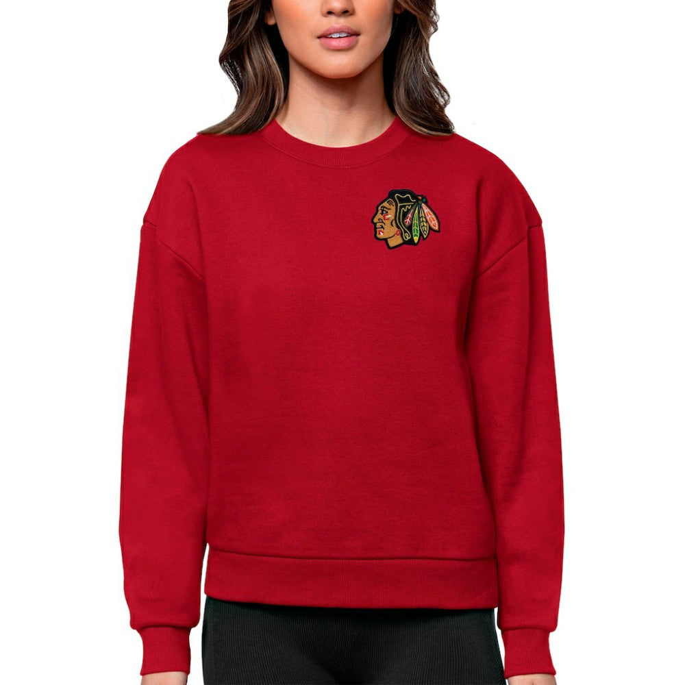 NHL Chicago Blackhawks Antigua Women's Victory Crewneck Pullover Sweatshirt