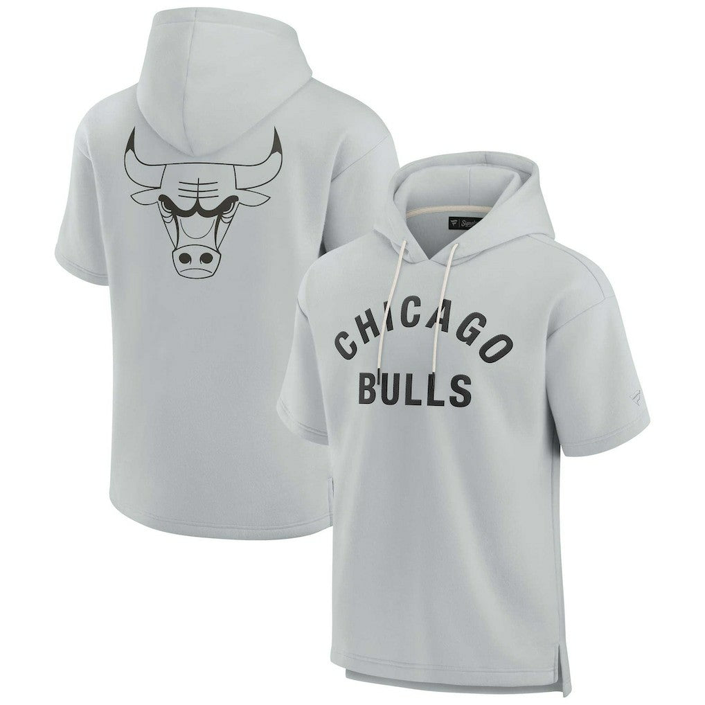 Fanatics Chicago Bulls Unisex Elements Super Soft Fleece Short Sleeve Pullover Hoodie sale