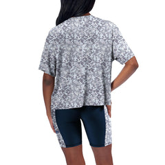 Certo Women's Cropped Turnout T-Shirt - Dallas Cowboys T-shirts