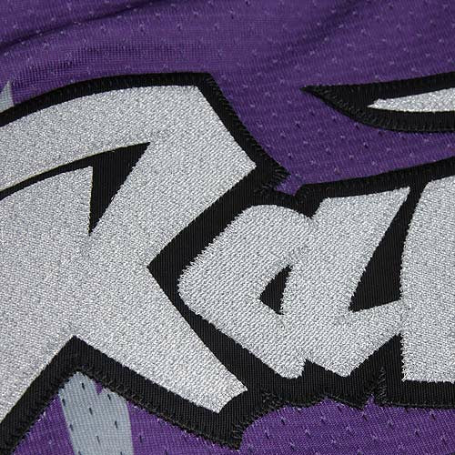 Mitchell & Ness  Vince Carter Toronto Raptors 1998/99 Throwback Authentic Jersey